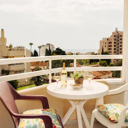 Solmate, Sea Views Walk Pool Balcony Parking Apartament Torremolinos