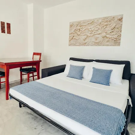 Solmate, Sea Views Walk Pool Balcony Parking Torremolinos