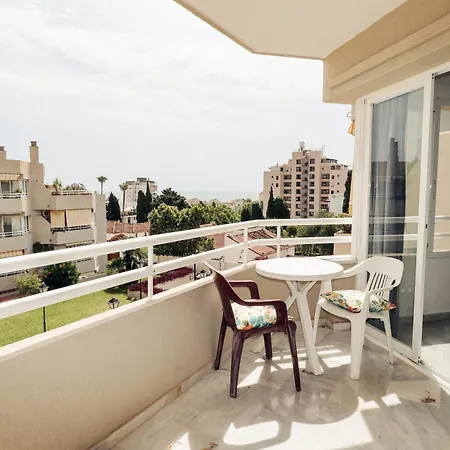 Solmate, Sea Views Walk Pool Balcony Parking Apartament Torremolinos